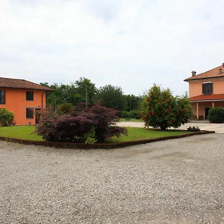 Alojamento de Turismo Rural Alloggio Agrituristico Cascina Tappa Locate di Triulzi